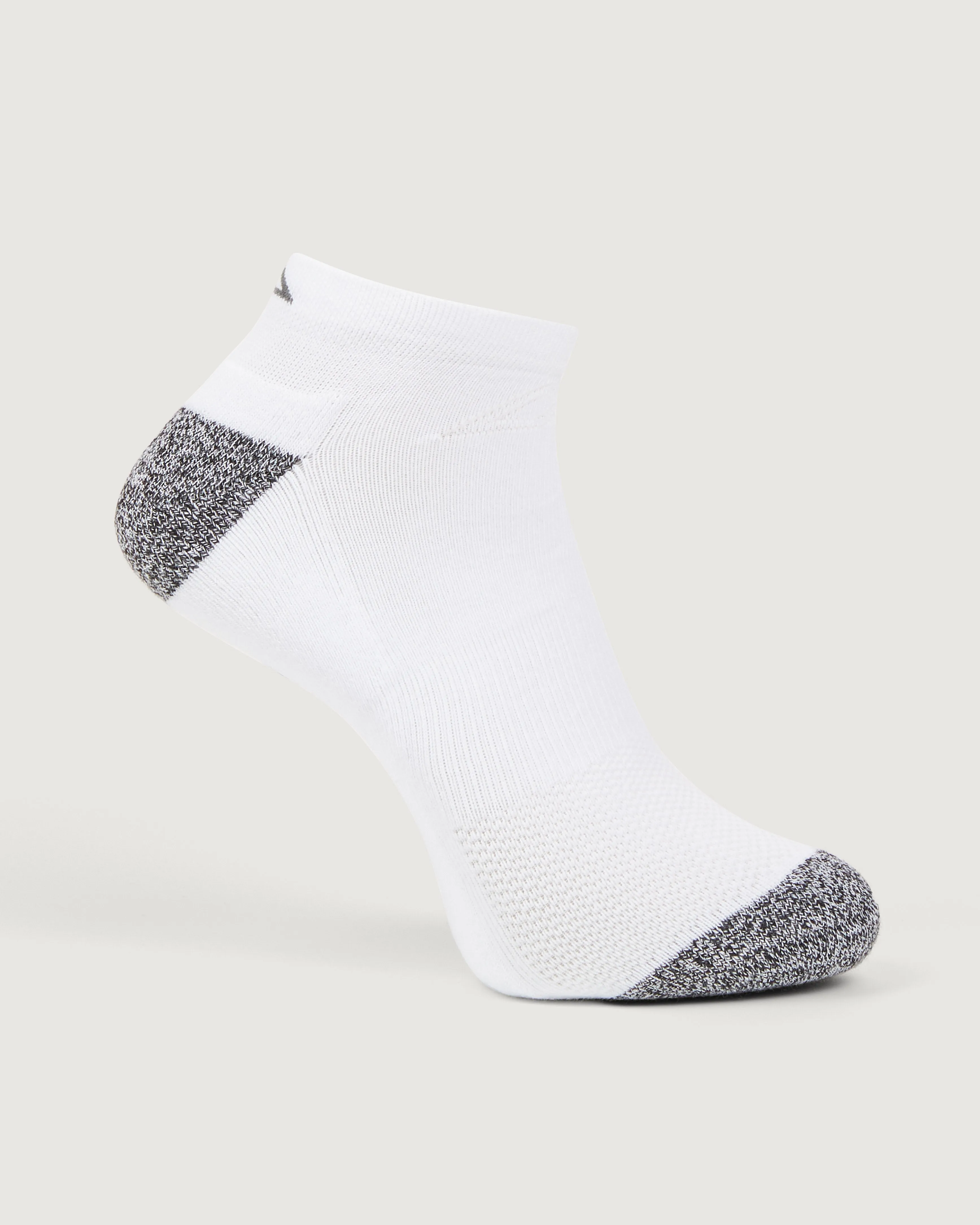 Accion driMOTION Low Cut Socks - 3 Pack - Black/White/Blush Pink