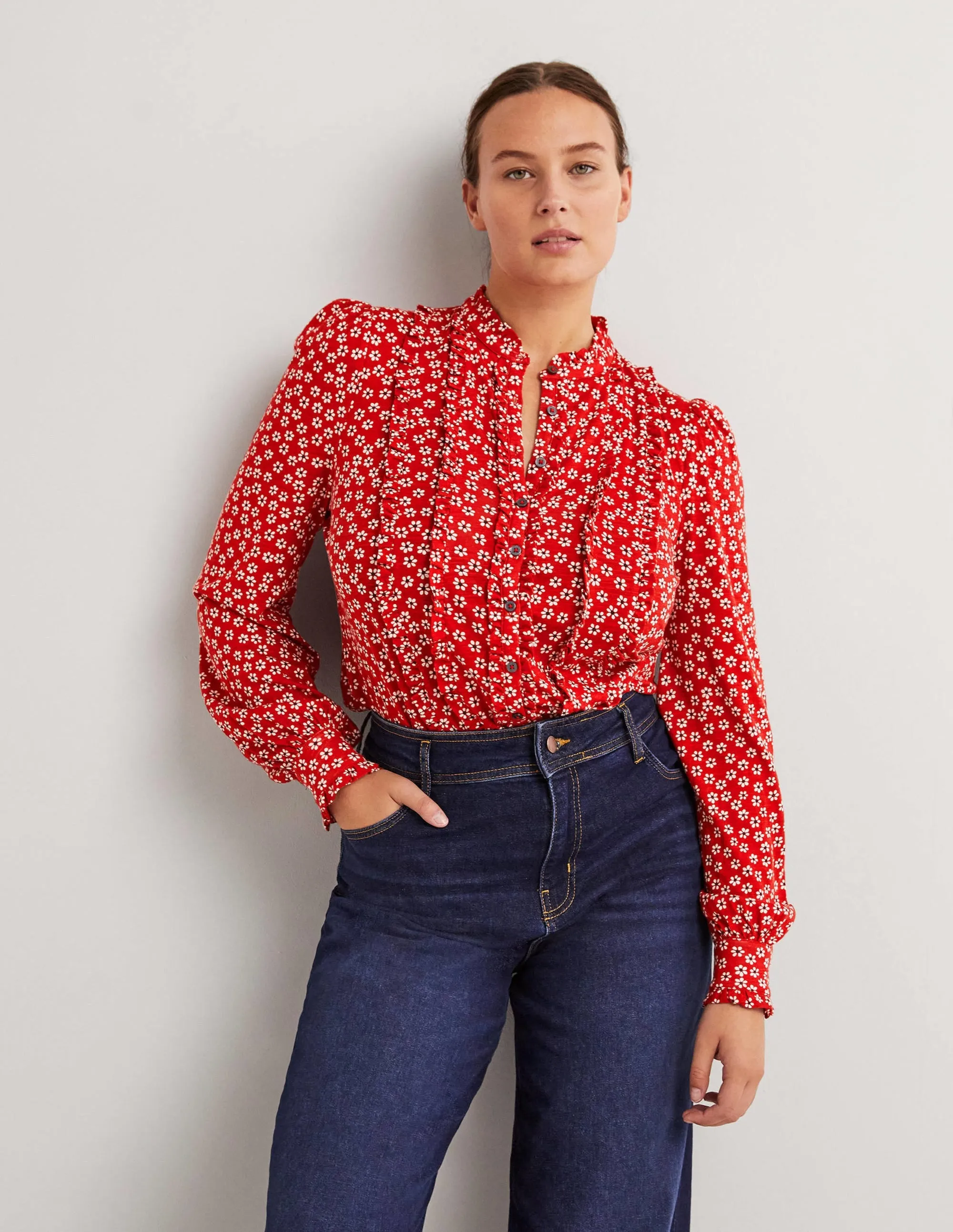 Ruffle Jersey Shirt-Poinsettia, Daises