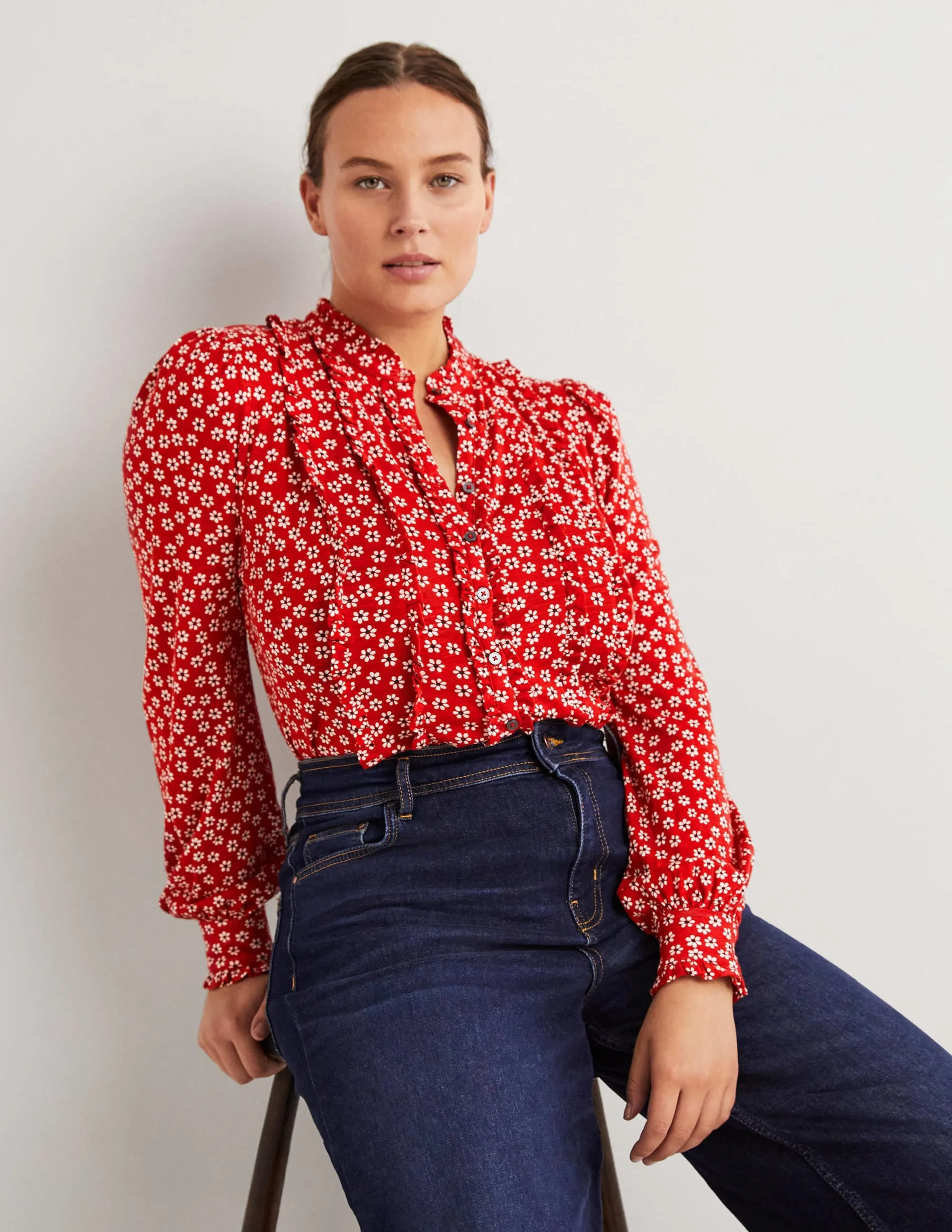 Ruffle Jersey Shirt-Poinsettia, Daises