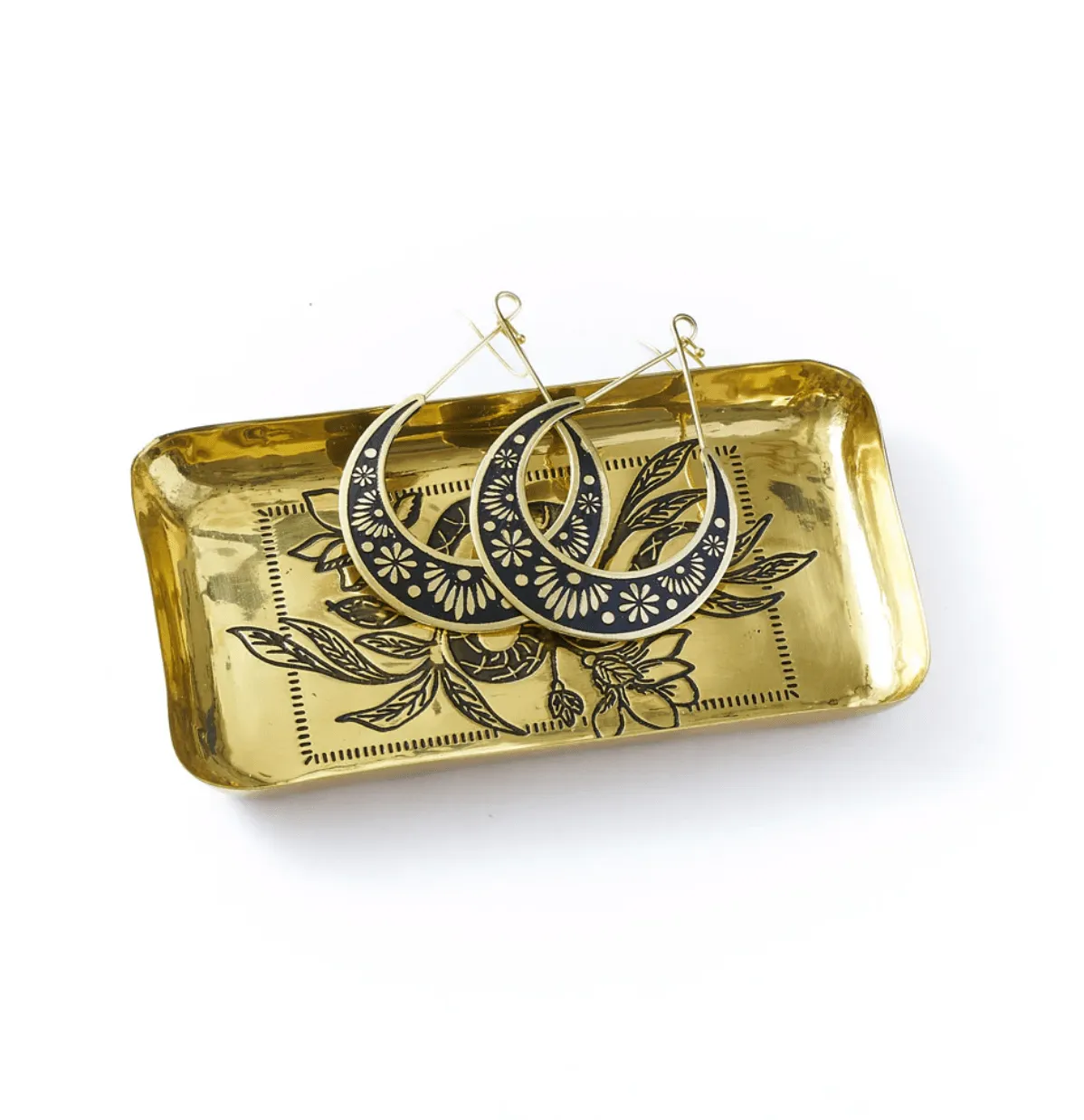 Saanp Etched Brass Catchall Tray